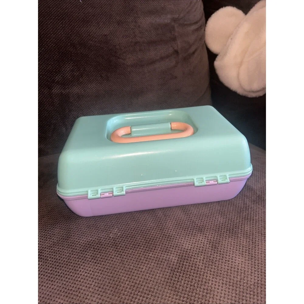 Vtg Caboodles Purple Teal Makeup Storage Case 9x5x4”